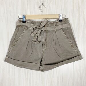 American Eagle Paperbag Casual High Waisted Olive Green Shorts